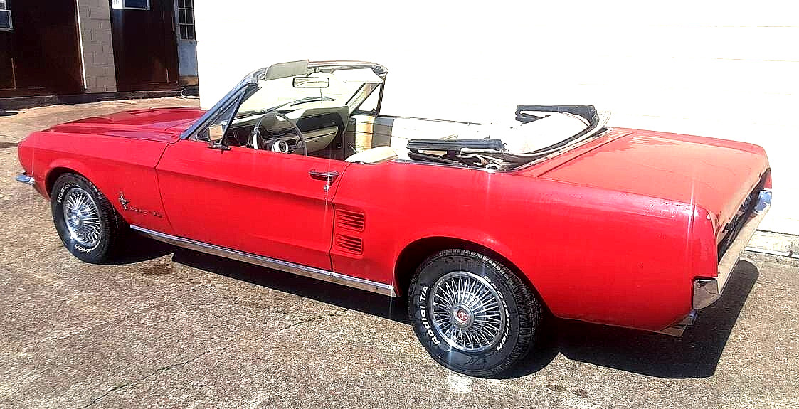 Ford-Mustang-1967-Convertible-2