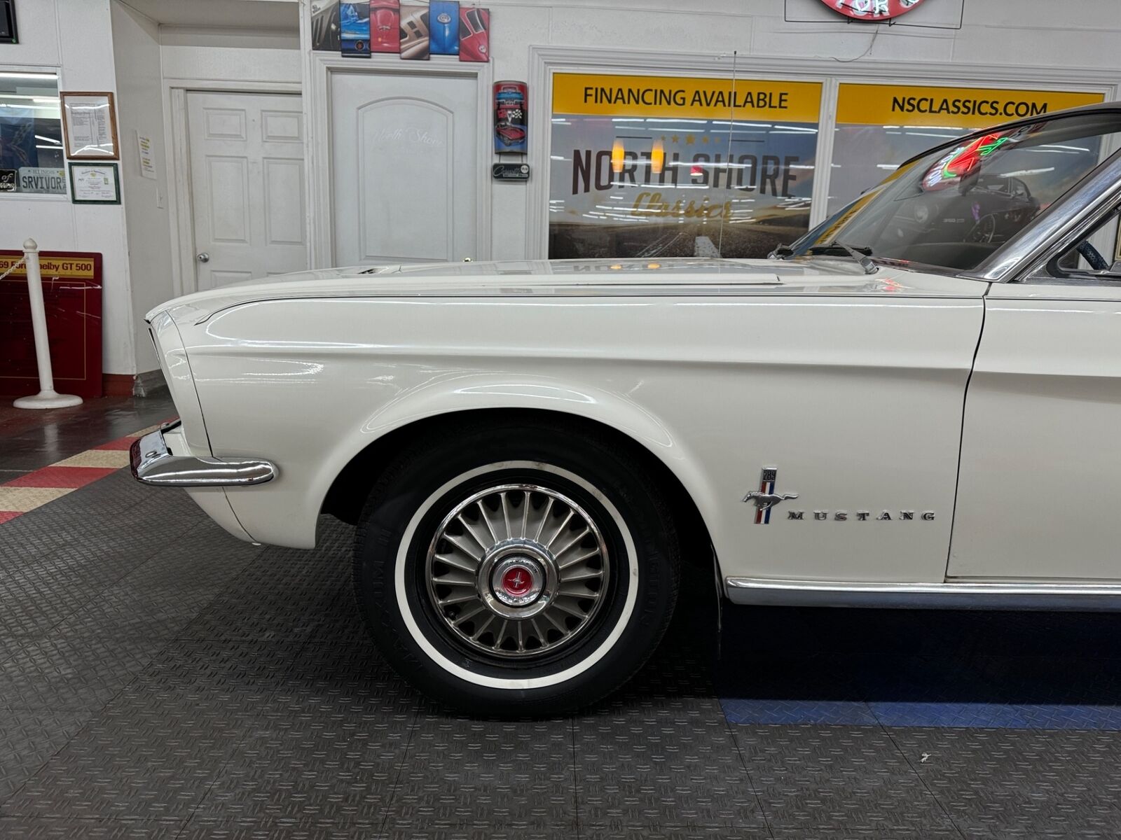 Ford-Mustang-1967-Convertible-23