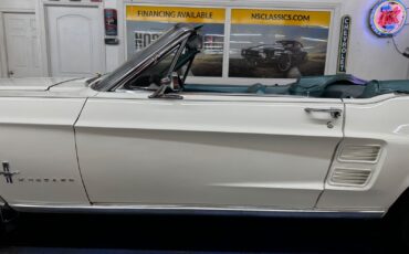 Ford-Mustang-1967-Convertible-24