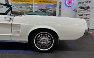 Ford-Mustang-1967-Convertible-25