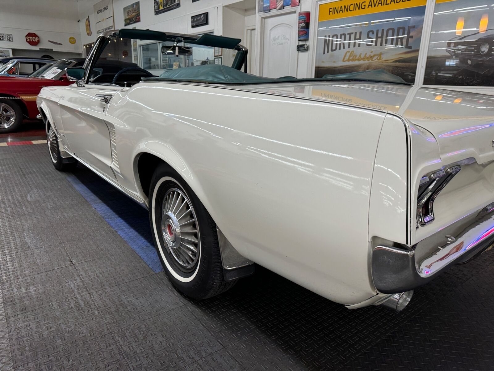 Ford-Mustang-1967-Convertible-26