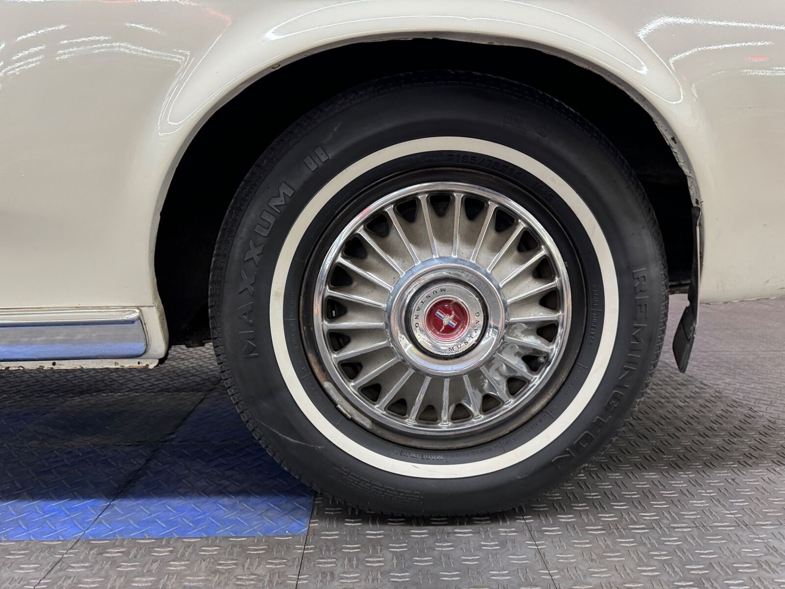 Ford-Mustang-1967-Convertible-28