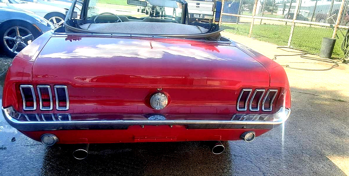 Ford-Mustang-1967-Convertible-3