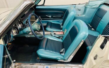 Ford-Mustang-1967-Convertible-38
