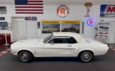 Ford-Mustang-1967-Convertible-9