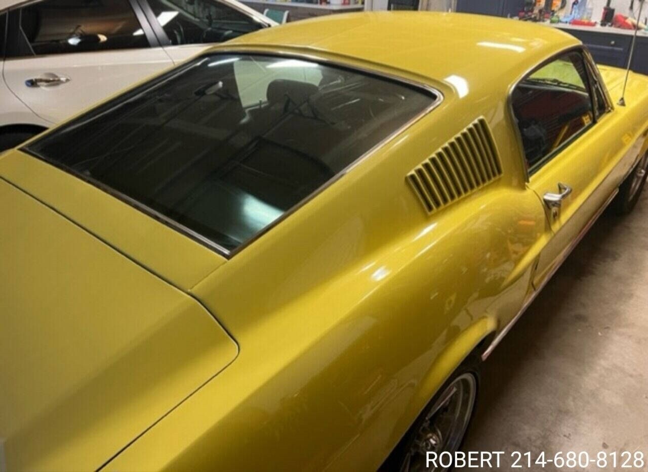 Ford-Mustang-1967-Coupe-10