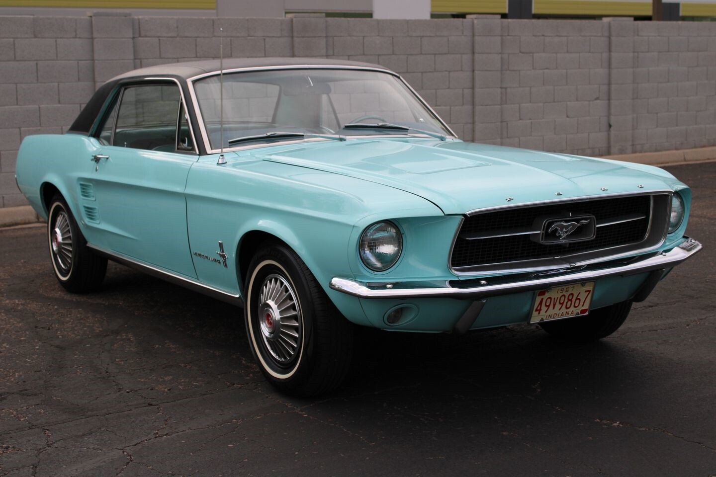 Ford-Mustang-1967-Coupe-10