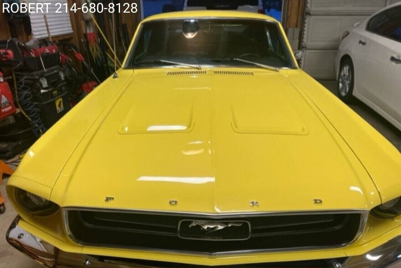Ford-Mustang-1967-Coupe-12