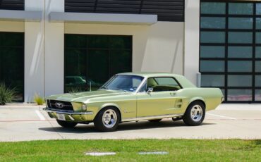 Ford-Mustang-1967-Coupe-14