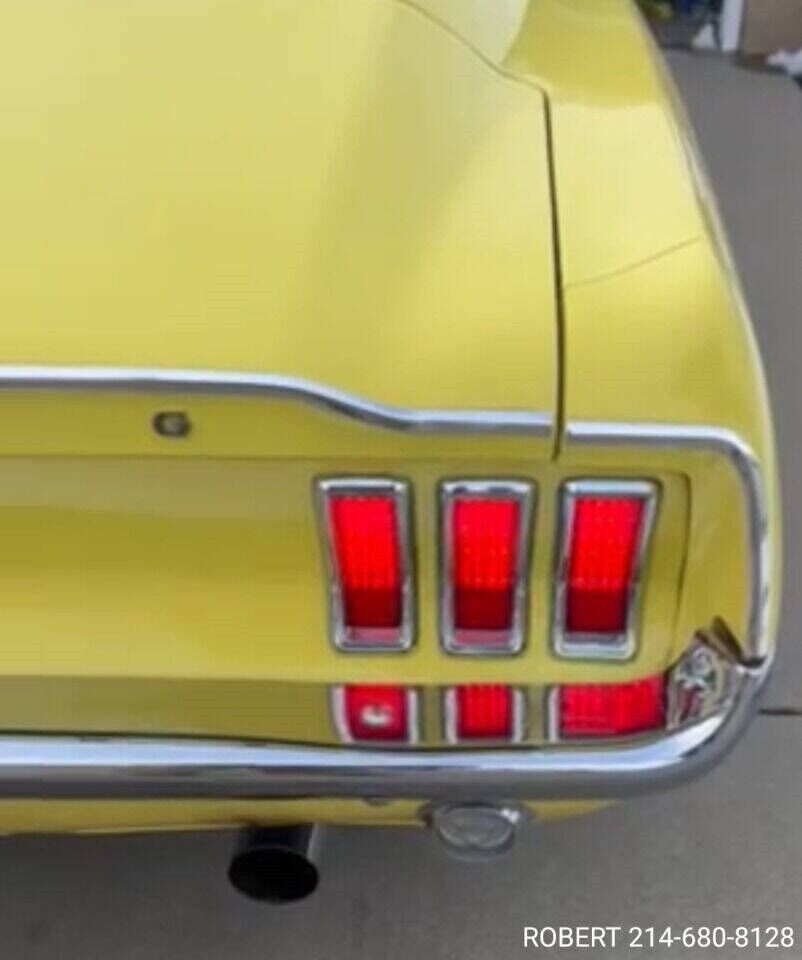 Ford-Mustang-1967-Coupe-27