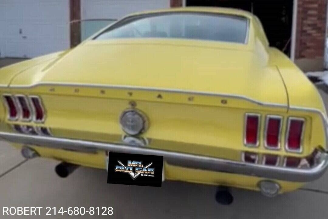 Ford-Mustang-1967-Coupe-28