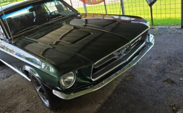Ford-Mustang-1967-Coupe