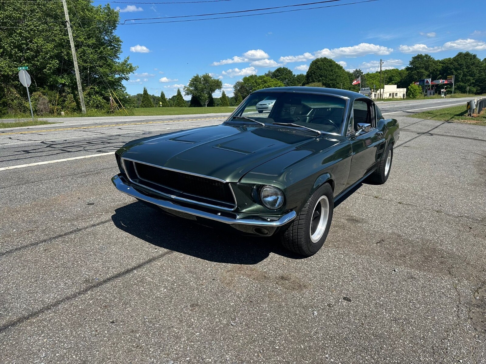 Ford-Mustang-1967-Fastback-1