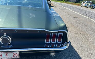 Ford-Mustang-1967-Fastback-11