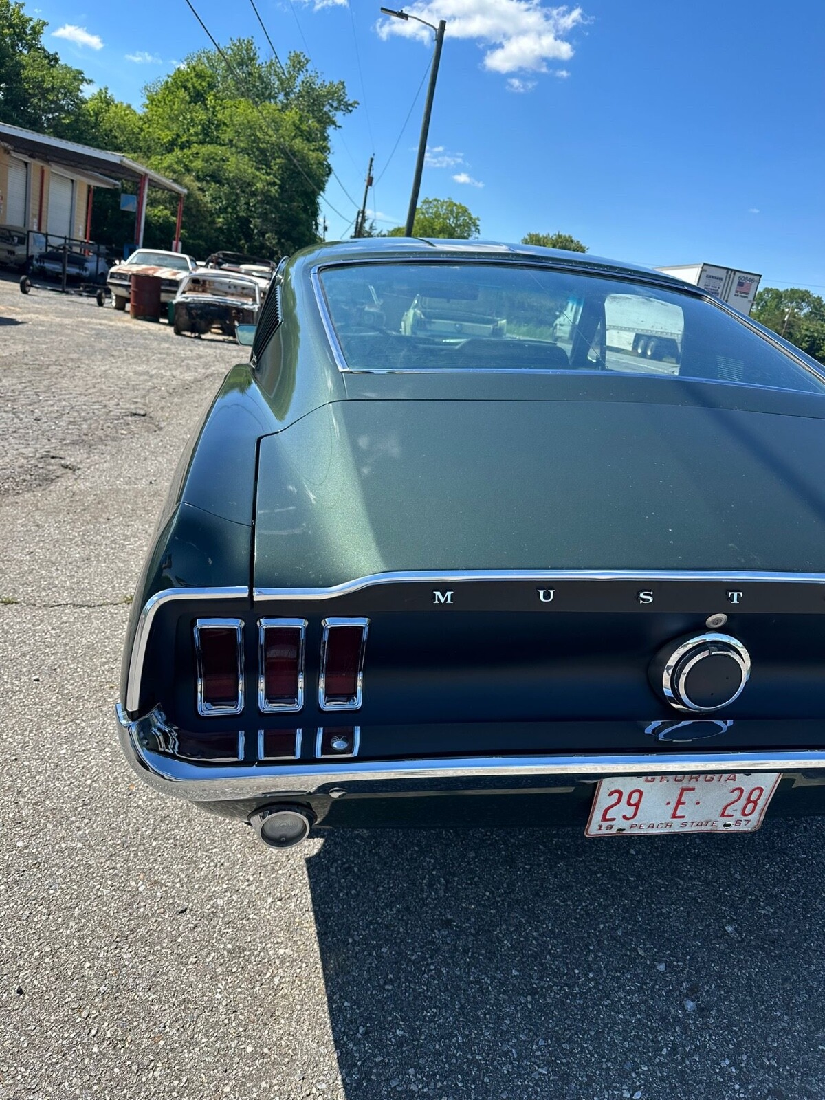 Ford-Mustang-1967-Fastback-12