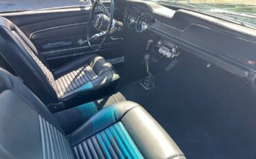 Ford-Mustang-1967-Fastback-16