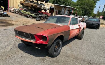 Ford-Mustang-1967-Fastback-2