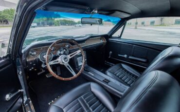 Ford-Mustang-1967-Fastback-24