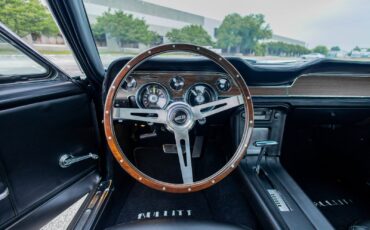 Ford-Mustang-1967-Fastback-25