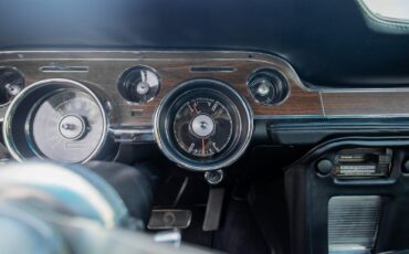 Ford-Mustang-1967-Fastback-27