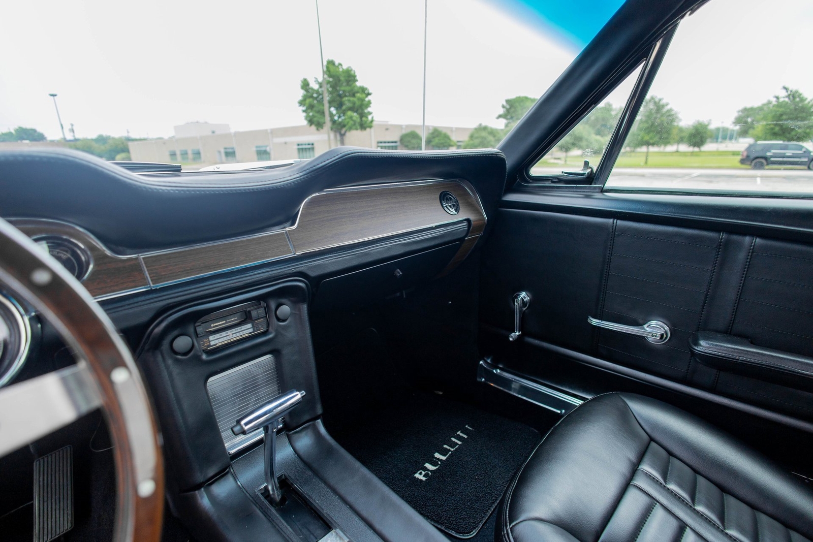 Ford-Mustang-1967-Fastback-28