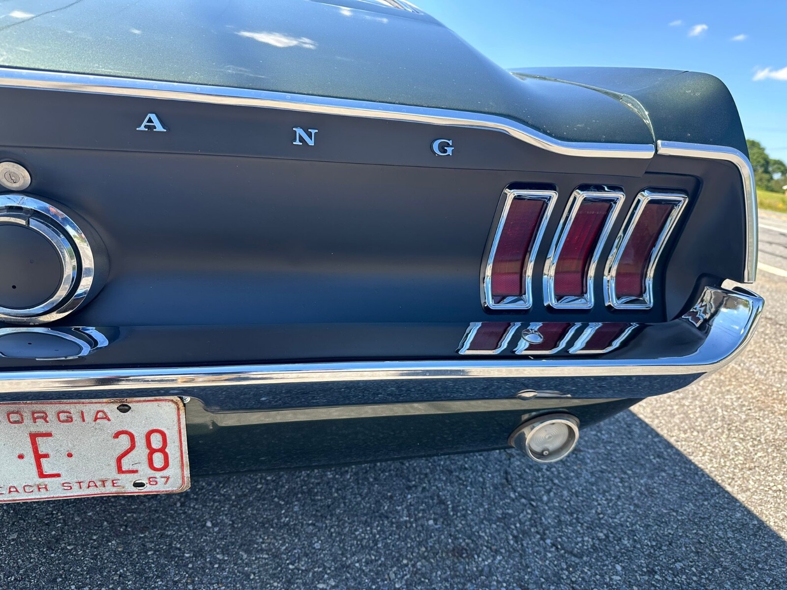 Ford-Mustang-1967-Fastback-32