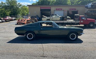 Ford-Mustang-1967-Fastback-6