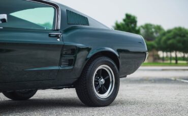 Ford-Mustang-1967-Fastback-6