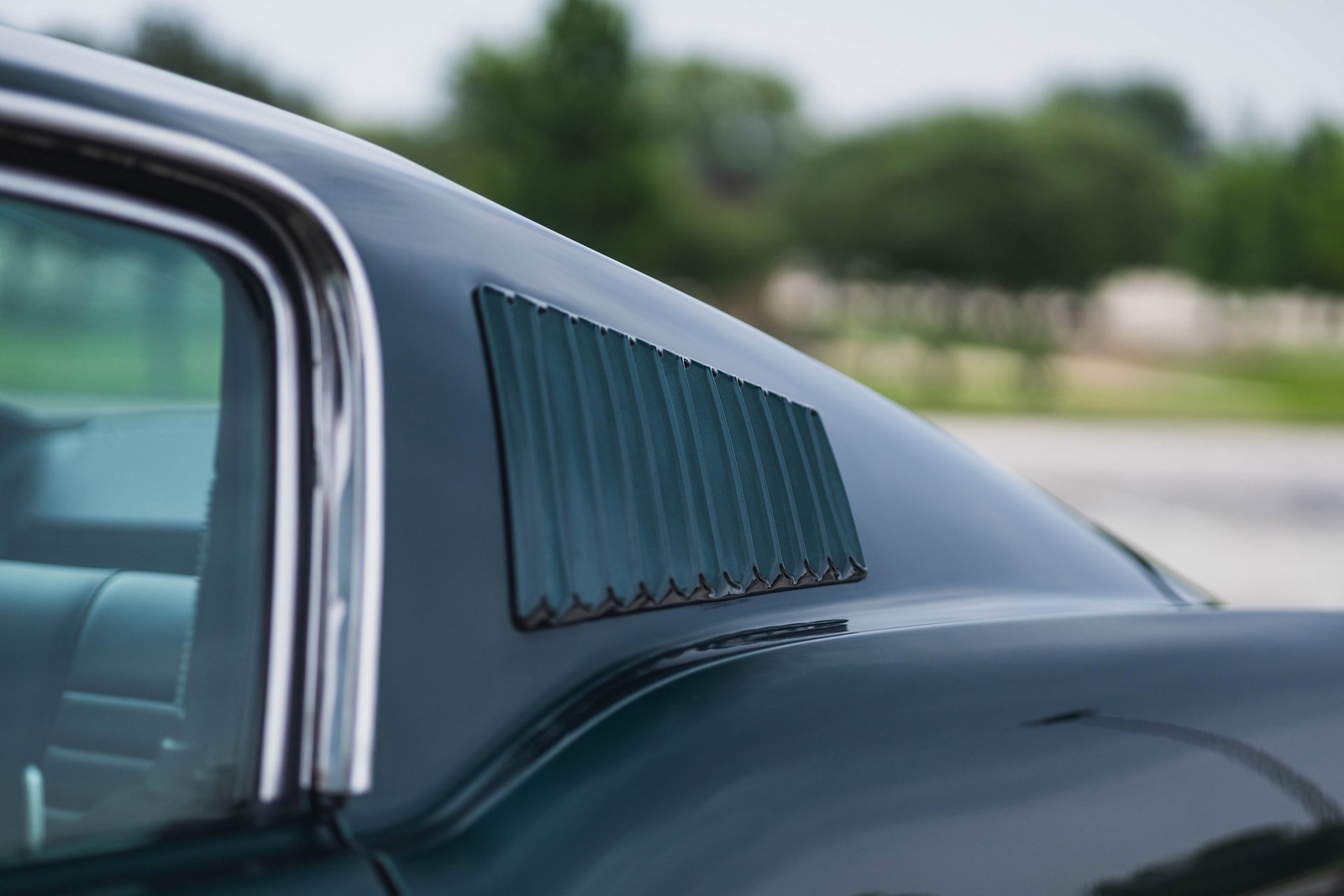 Ford-Mustang-1967-Fastback-7