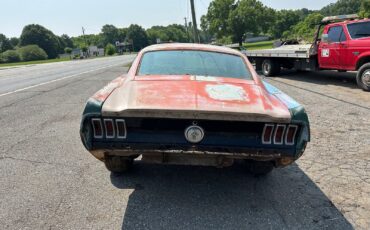 Ford-Mustang-1967-Fastback-8