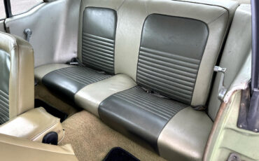 Ford-Mustang-1967-Sedan-9
