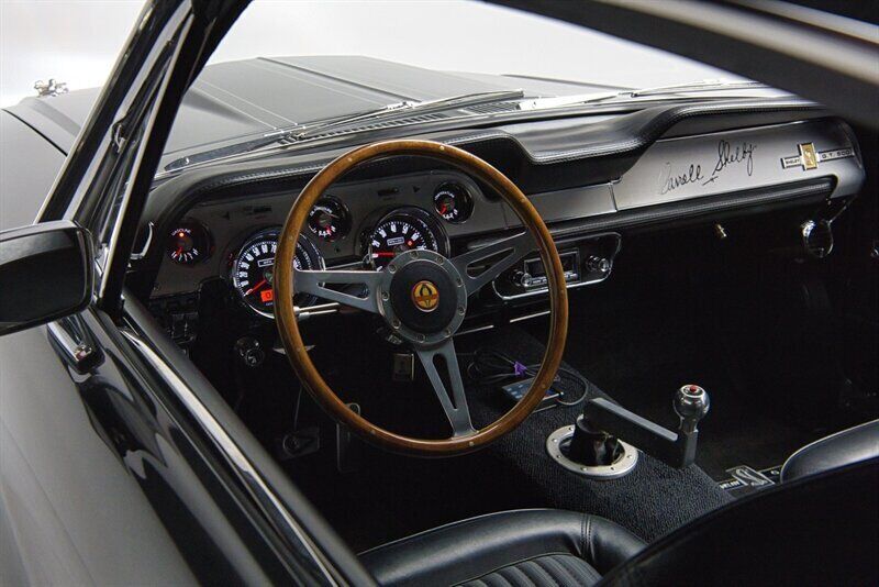 Ford-Mustang-1968-21