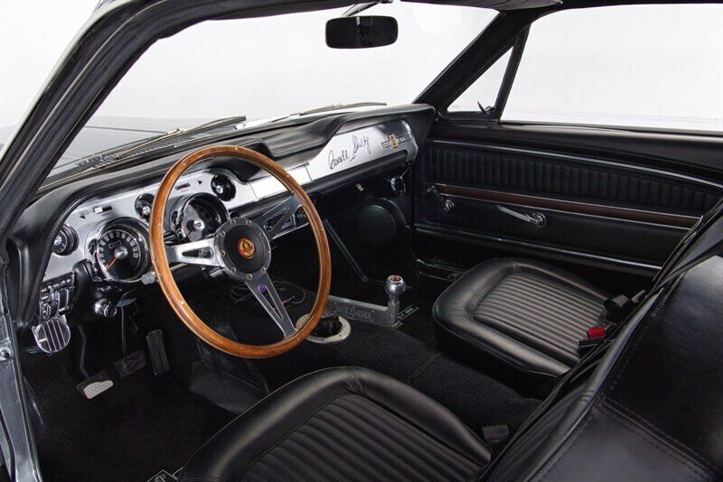 Ford-Mustang-1968-26