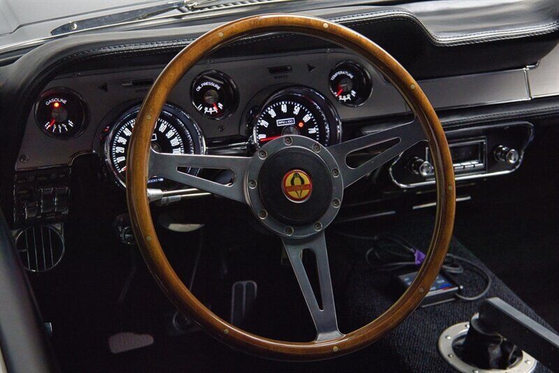 Ford-Mustang-1968-28