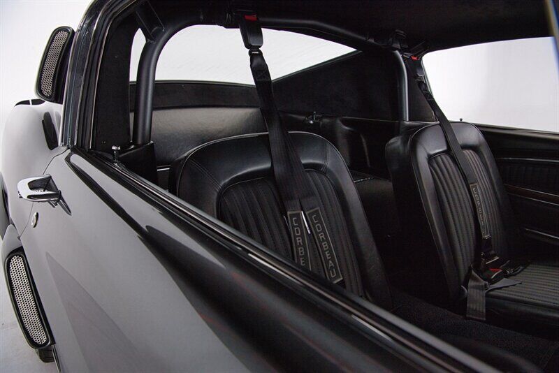 Ford-Mustang-1968-34