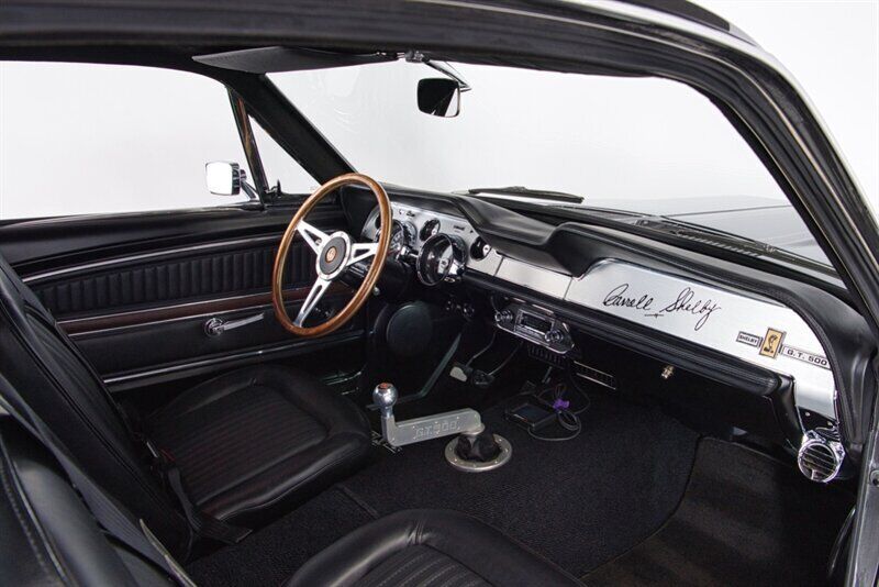 Ford-Mustang-1968-38