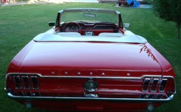Ford-Mustang-1968-Convertible-13
