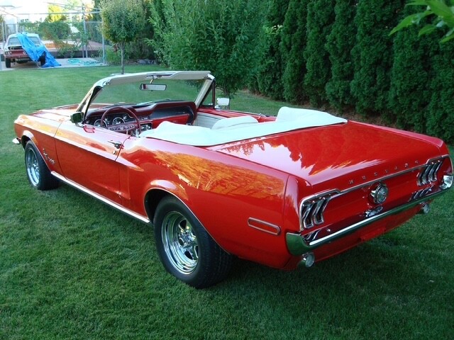 Ford-Mustang-1968-Convertible-14
