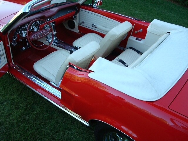Ford-Mustang-1968-Convertible-15