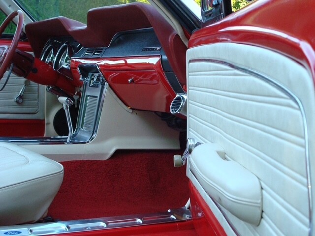 Ford-Mustang-1968-Convertible-18