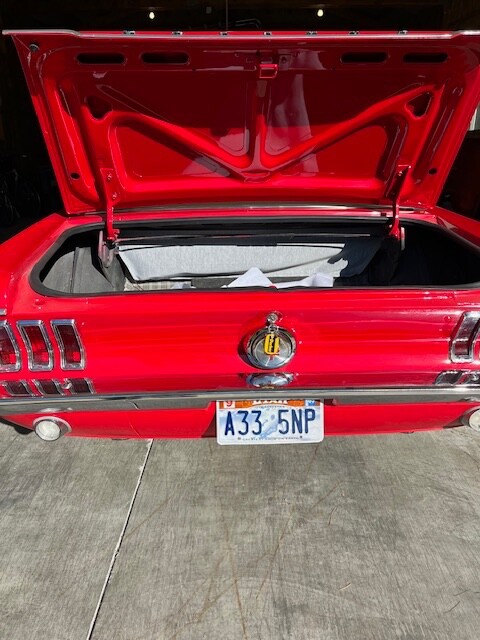 Ford-Mustang-1968-Convertible-21