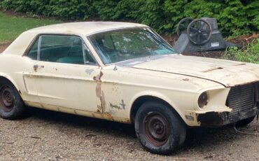 Ford-Mustang-1968-Coupe-2