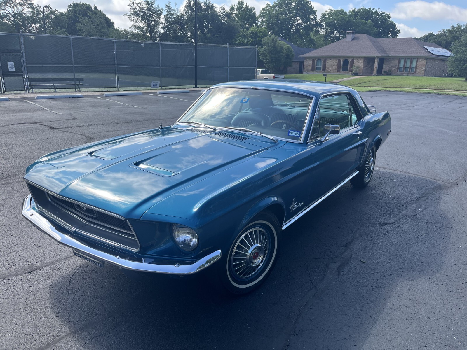 Ford-Mustang-1968-Coupe-2