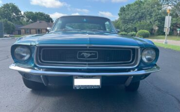 Ford-Mustang-1968-Coupe-3