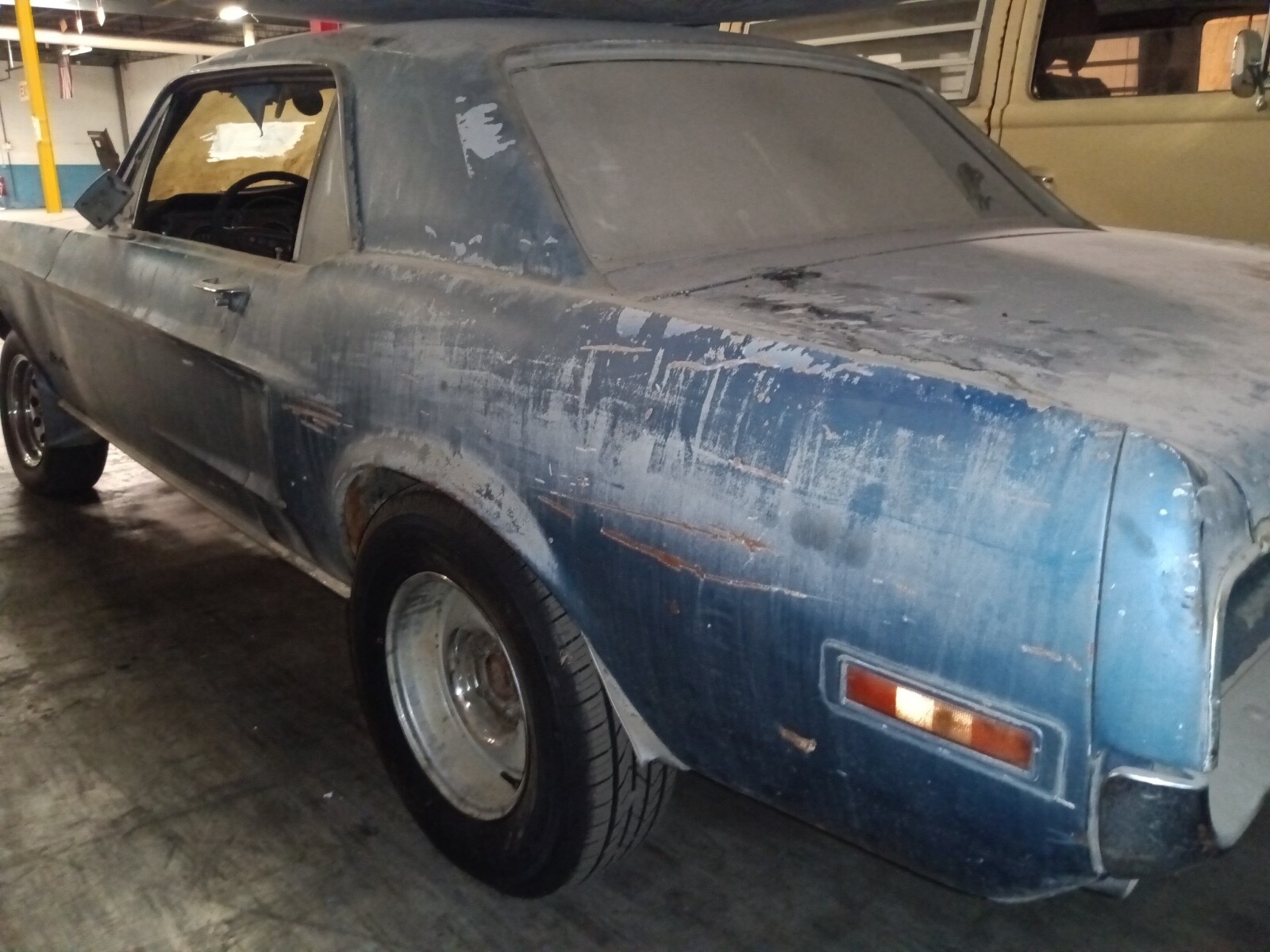 Ford-Mustang-1968-Coupe-8