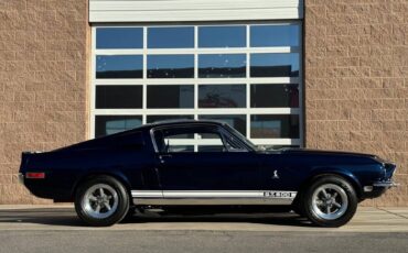 Ford-Mustang-1968-blue