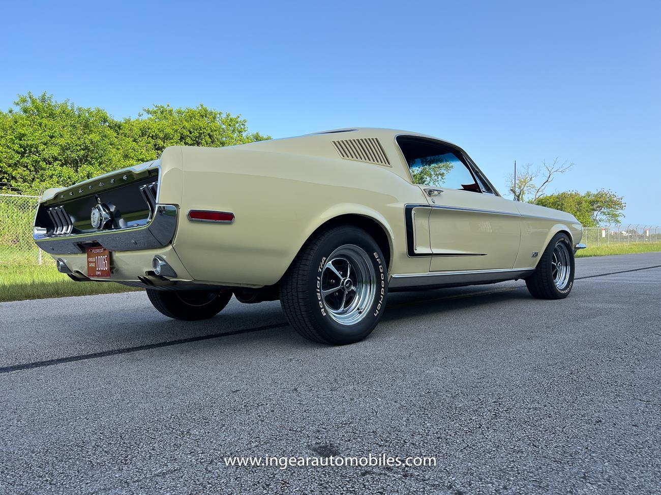Ford-Mustang-1968-fastback-14