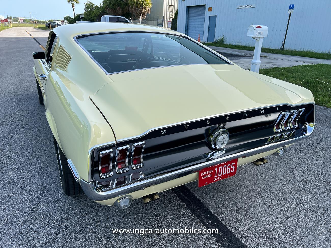 Ford-Mustang-1968-fastback-33