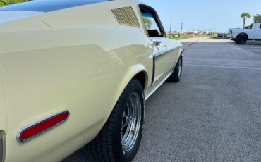 Ford-Mustang-1968-fastback-38