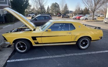 Ford-Mustang-1969-1